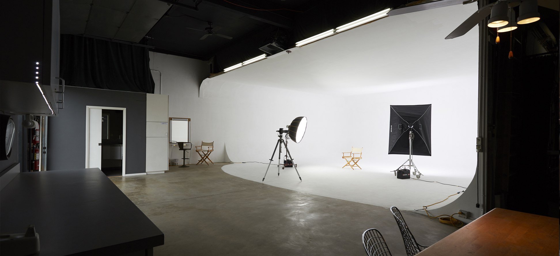 Photo Studio Rental Cyc, Cove, White Room